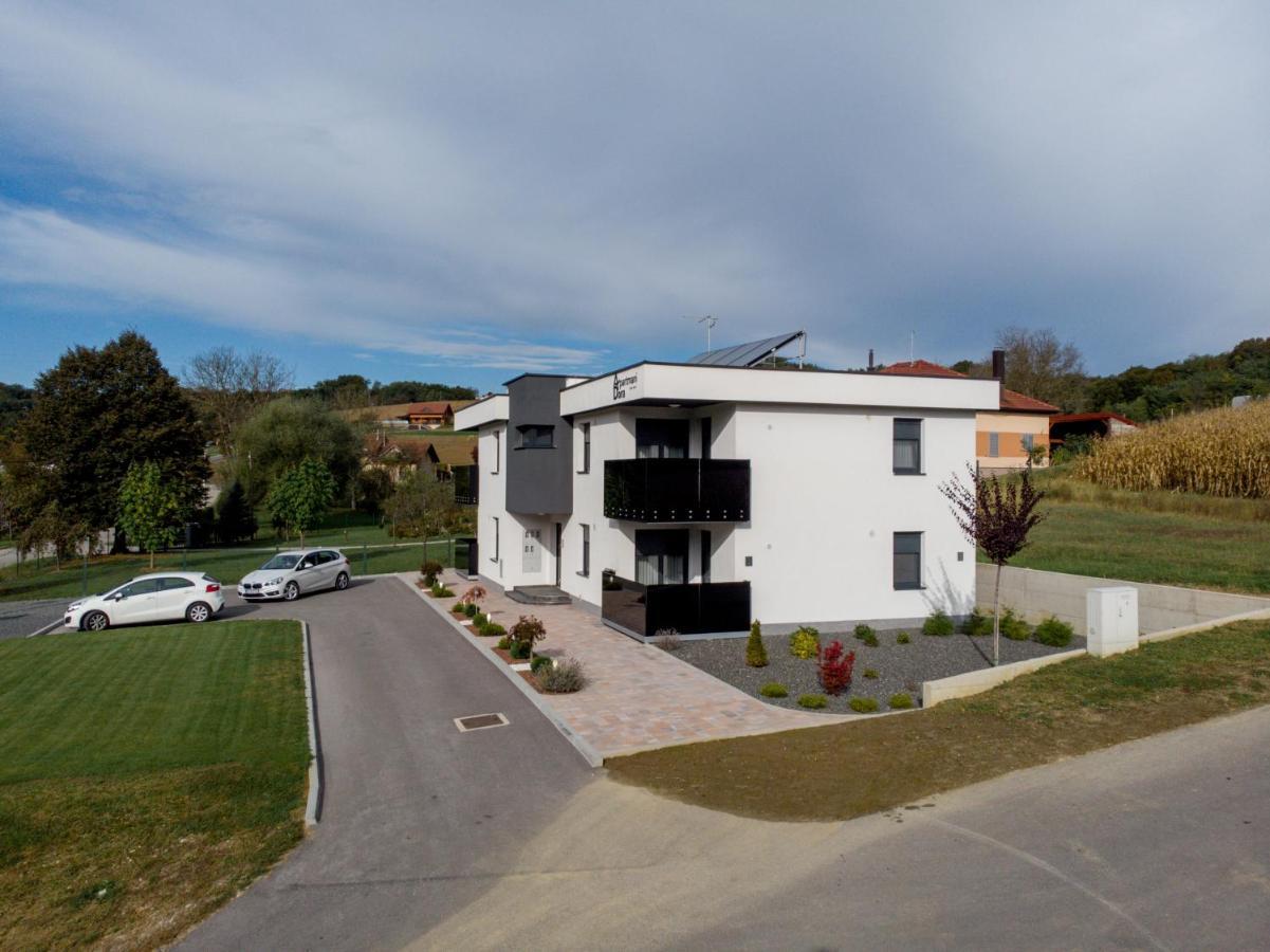 Apartments Dora Sveti Martin na Muri Exteriör bild